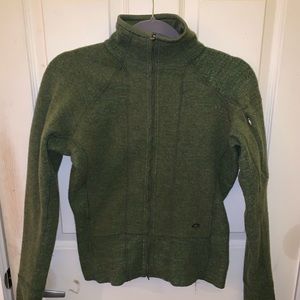 Mountain Hardware Sweater